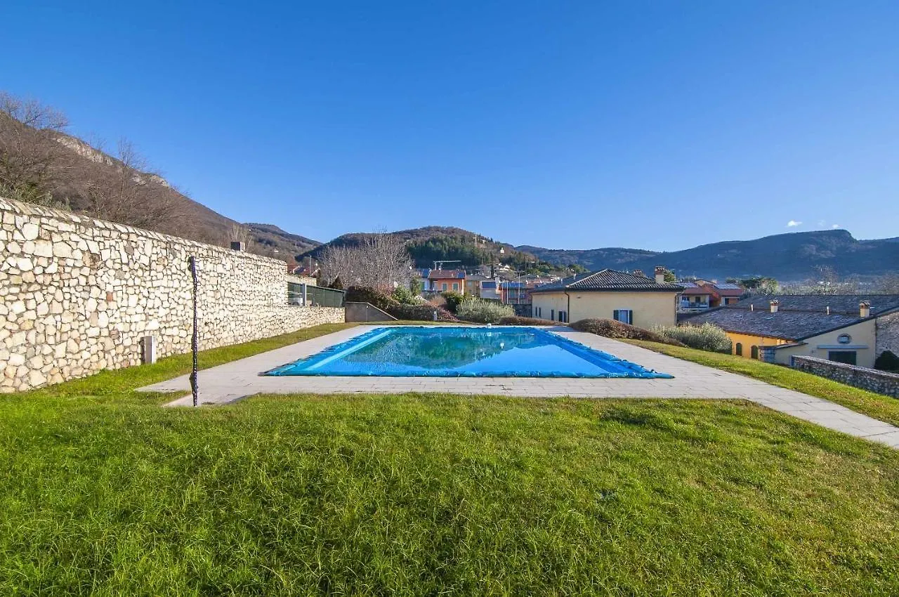 Villa Bevilacqua - Nuovo Bilocale Moderno,Piscina Caprino Veronese Apartment