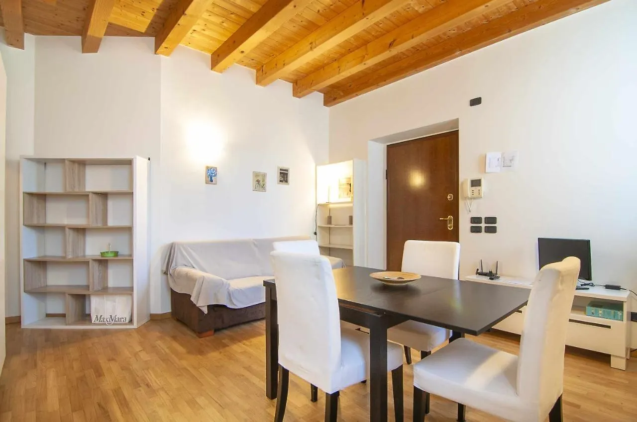 Villa Bevilacqua - Nuovo Bilocale Moderno,Piscina Caprino Veronese Italien