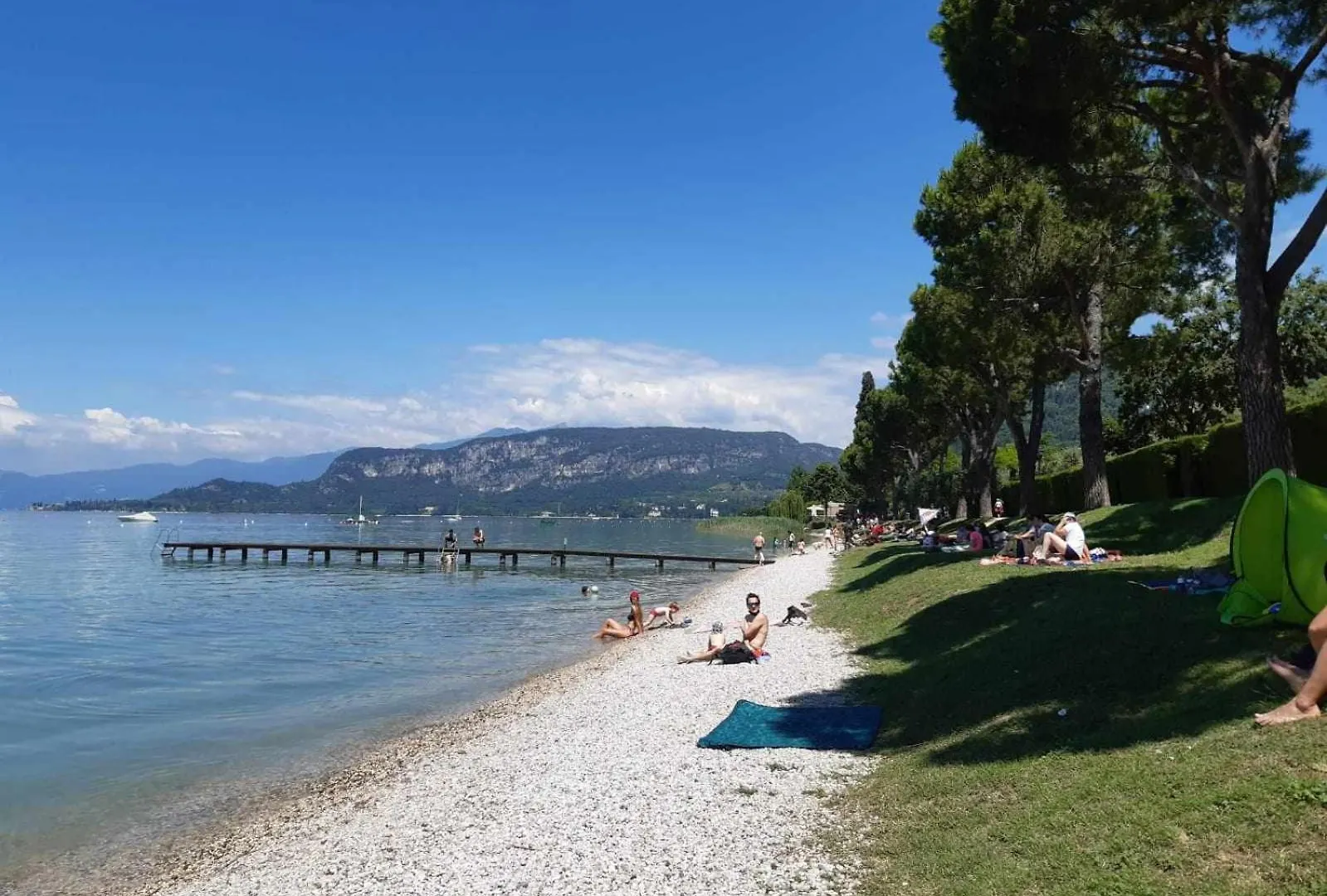 Villa Bevilacqua - Nuovo Bilocale Moderno,Piscina Caprino Veronese 0*,